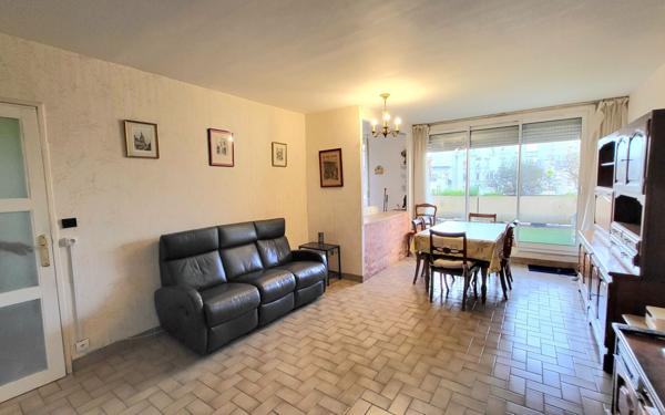 Appartement à vendre    5 pièces • 100,50 m2 Évry