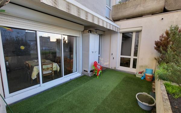 Appartement à vendre    5 pièces • 100,50 m2 Évry