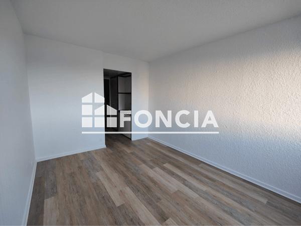 Location Studio 18.94 m² - RUE DU VIVARAIS Vandoeuvre Les Nancy 54500