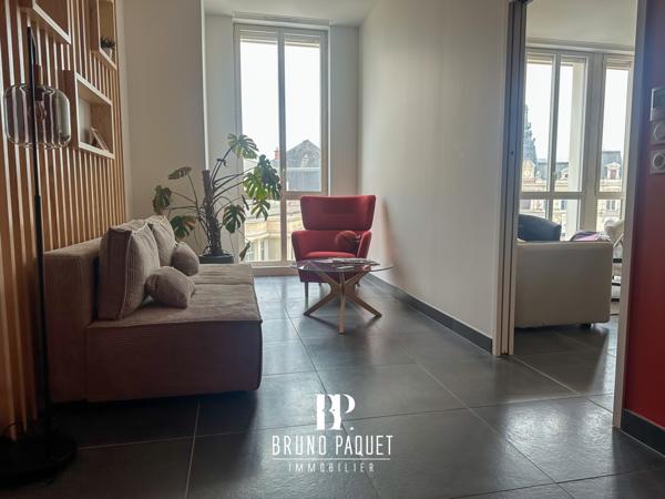 Appartement T III - POITIERS - Plateau