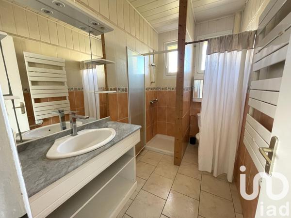 Building for sale 181 m² Saint-Brieuc