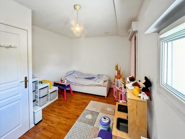 Maison Savigny Le Temple bourg