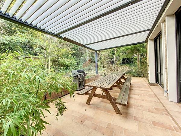 Maison Suresnes Raguidelles 250 M2