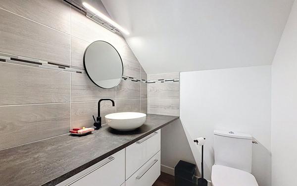 Maison à vendre    6 pièces • 160 m2 Voisins-le-Bretonneux