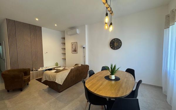 Appartement à vendre    3 pièces • 95,07 m2 Carpentras