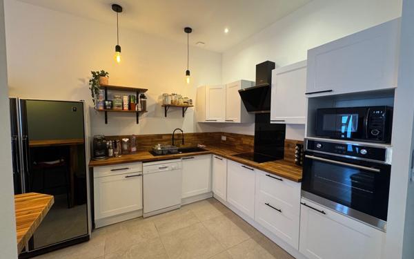 Appartement à vendre    3 pièces • 95,07 m2 Carpentras