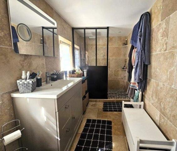 Maison à vendre 6 pièces TREBES (11) 135m2 habitable, 3 chambres sur Terrain environ 3000m2, piscine et dependances