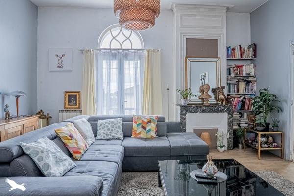 Maison à vendre |  Ambarès-et-Lagrave |  4 pièces | 131 m²