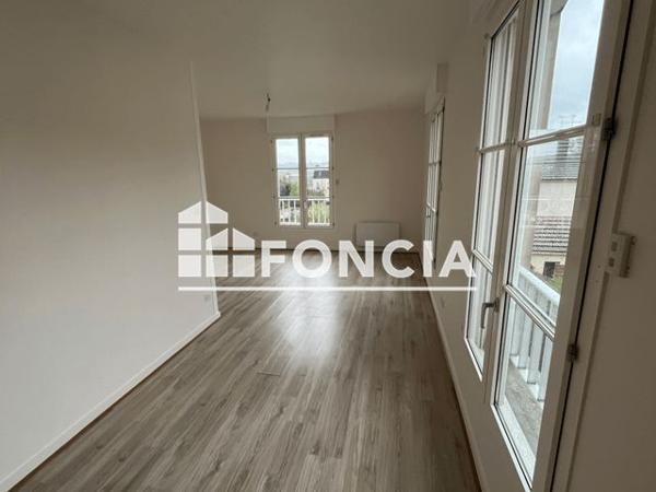 Location Studio 32.14 m² - 33 BIS RUE DE LA MADELEINE Chateau Thierry 02400