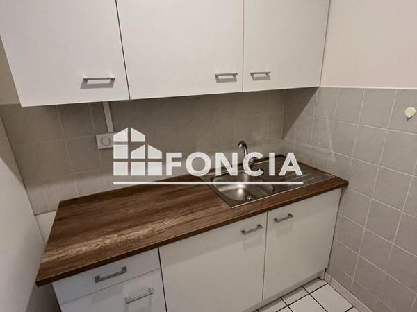 Location Studio 32.14 m² - 33 BIS RUE DE LA MADELEINE Chateau Thierry 02400