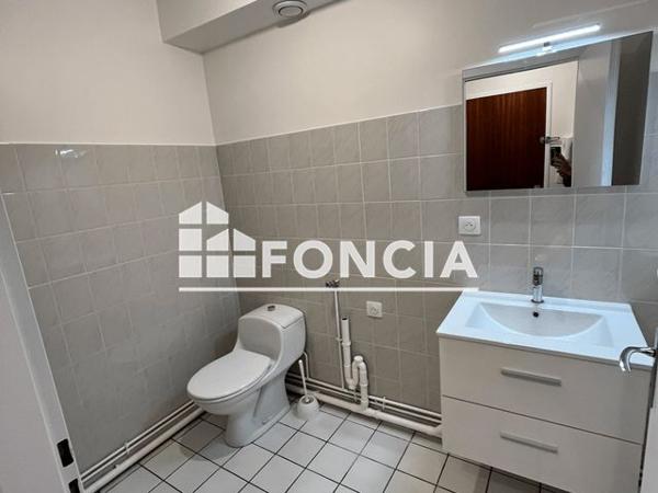 Location Studio 32.14 m² - 33 BIS RUE DE LA MADELEINE Chateau Thierry 02400