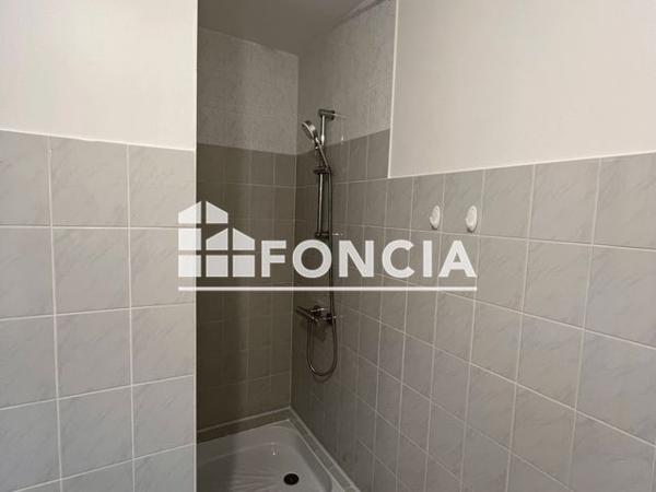 Location Studio 32.14 m² - 33 BIS RUE DE LA MADELEINE Chateau Thierry 02400