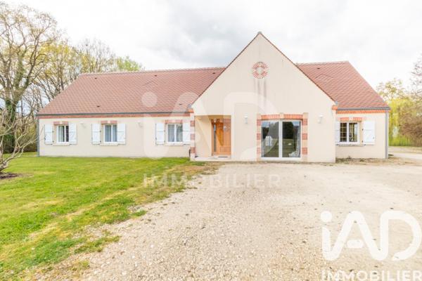 Maison à vendre 6 pièces 176 m² Lorris