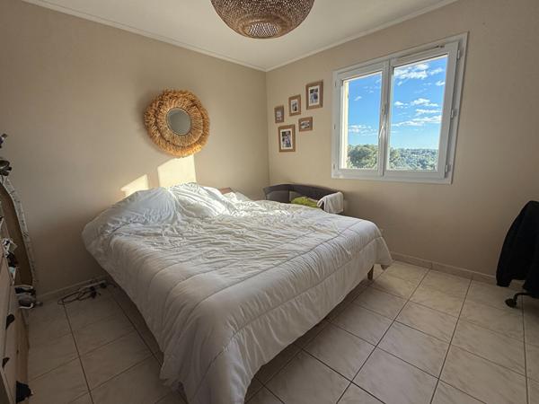 Maison 4 pièces- Saint Mitres Les Remparts