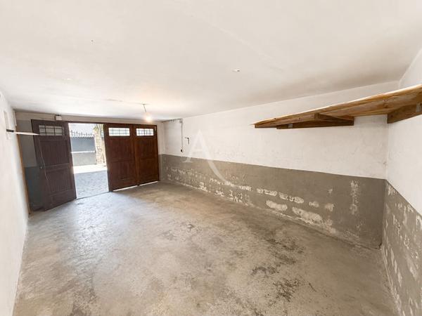 MAISON DE VILLE AVEC EXTERIEUR AU COEUR DE NEUILLY-PLAISANCE