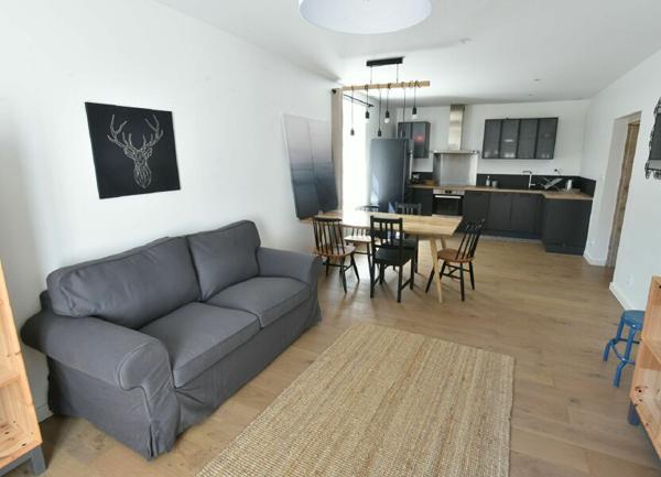 Appartement à louer    3 pièces • 77,28 m2 Oullins