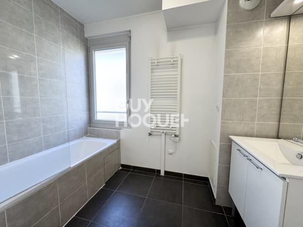 APPARTEMENT À LOUER DE 3 PIÈCES DE 66,93 M²