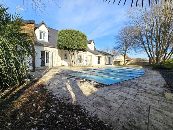 Maison 7 pièces 219.57 m2