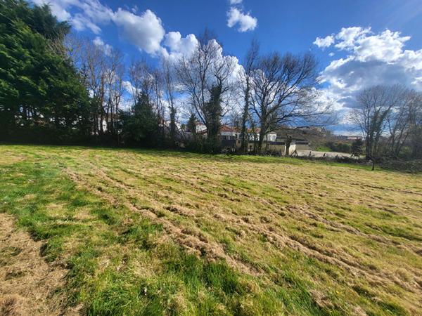 Terrain Apremont 800 m2 - HORS LOTISSEMENT
