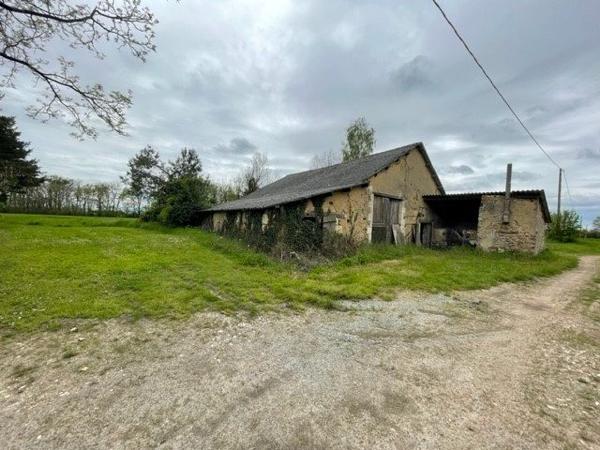 CHAUVIGNY - corps de ferme à rénover