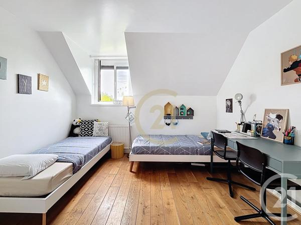 Maison à vendre  7 pièces - 132,50 m2 CERGY - 95