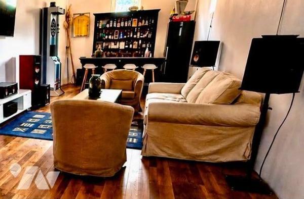 DUNKERQUE, on pose ses meubles dans cette Magnifique MAISON 1930 de 237 m² habitables, baignée ...