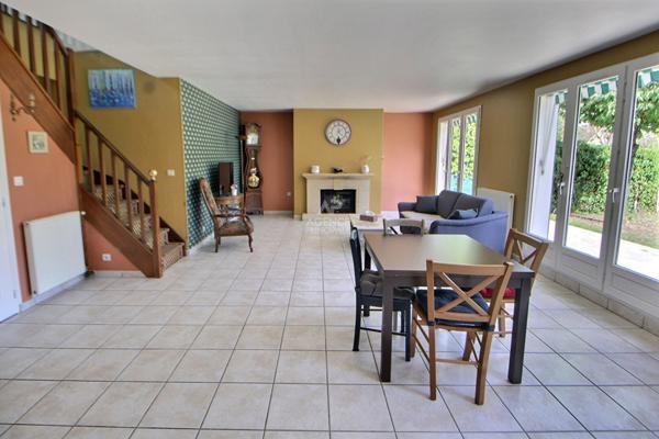 Maison Vernouillet 7 pièce(s) 165 m2 €525 000 ** - Référence 1659