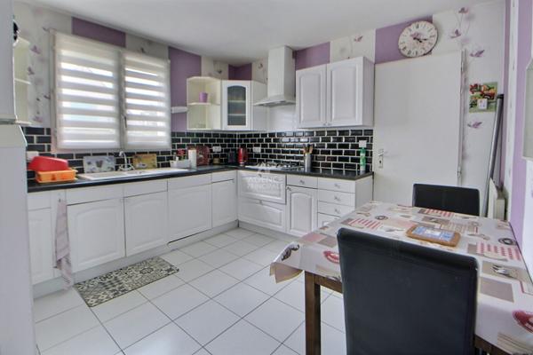 Maison Vernouillet 7 pièce(s) 165 m2 €525 000 ** - Référence 1659