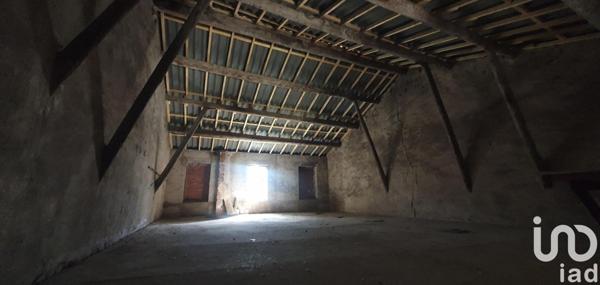 Maison de village 3 pièces de 60 m² à Villelaure (84530)