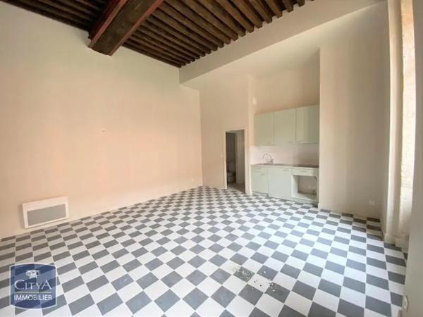 Appartement à louer 2 pièces 52.15m² Mâcon (71000)