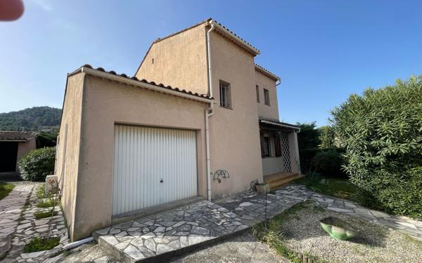 Maison à vendre    4 pièces • 91 m2 Le Beausset