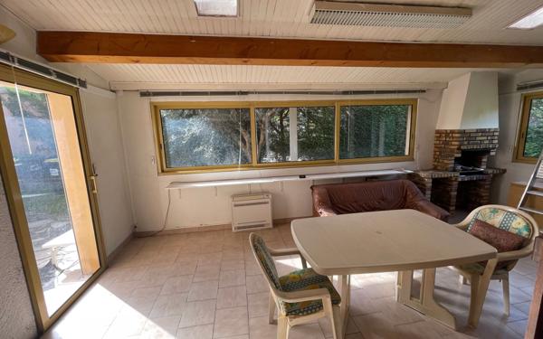 Maison à vendre    4 pièces • 91 m2 Le Beausset