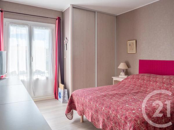 Maison à vendre  4 pièces - 119,63 m 2   CHATEAU D OLONNE  - 85