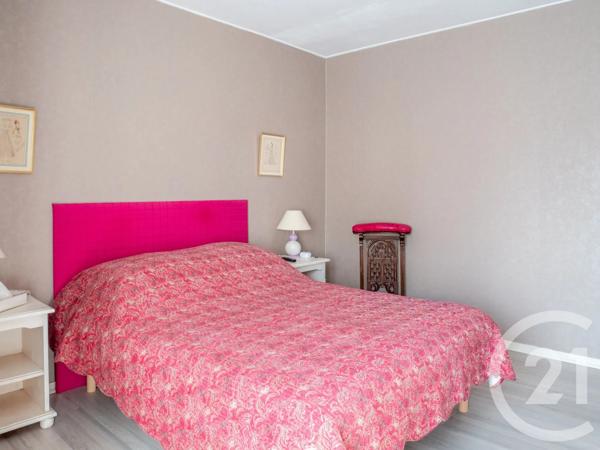 Maison à vendre  4 pièces - 119,63 m 2   CHATEAU D OLONNE  - 85