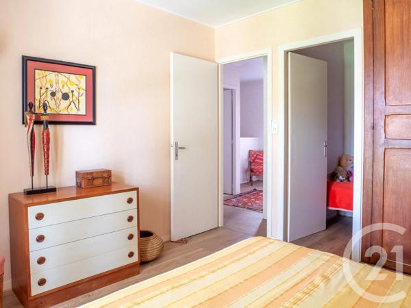 Maison à vendre  4 pièces - 119,63 m 2   CHATEAU D OLONNE  - 85