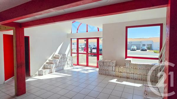 Maison à vendre  4 pièces - 119,63 m 2   CHATEAU D OLONNE  - 85