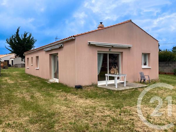Maison à vendre  4 pièces - 119,63 m 2   CHATEAU D OLONNE  - 85