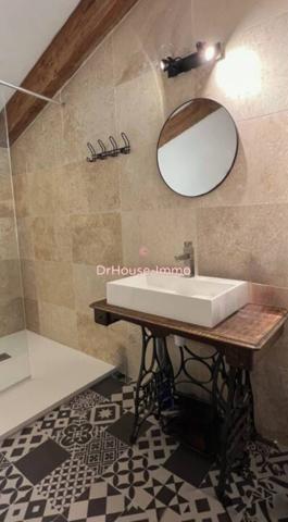 Maison à vendre 5 pièces de 253 m²