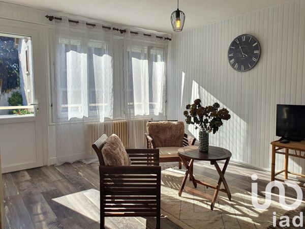 Maison à vendre 4 pièces 61 m² Terres-de-Haute-Charente