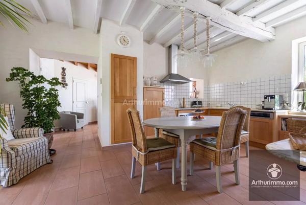 Vente Propriété 13 pièces 425 m2 à Cleppé