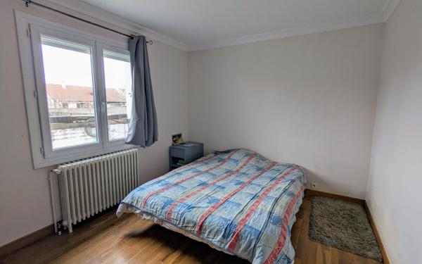 Maison à vendre    4 pièces • 105,06 m2 Saint-Jean-de-la-Ruelle