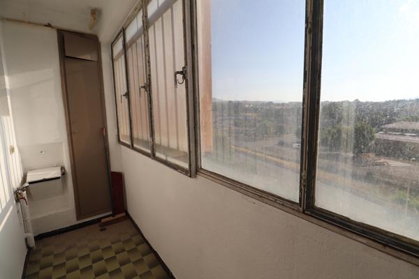 Marseille (13014) T3 AVEC VUE DEGAGEE SUR MER ET PLACE DE PARKING