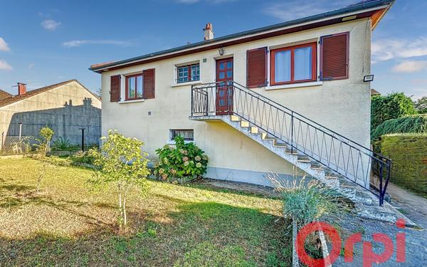 Maison à vendre    3 pièces • 80 m2 Saint-Amand-Montrond