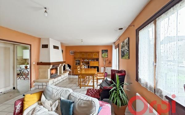 Maison à vendre    3 pièces • 80 m2 Saint-Amand-Montrond