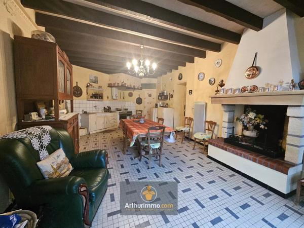 Vente Maison 4 pièces 163 m2 à Saint-Hilaire-la-Palud