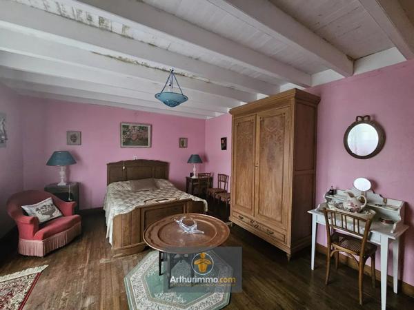 Vente Maison 4 pièces 163 m2 à Saint-Hilaire-la-Palud