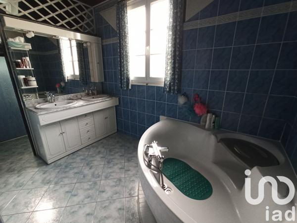 Maison à vendre 6 pièces 163 m² Dreux