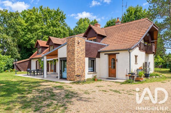 Maison à vendre 8 pièces 205 m² Changé
