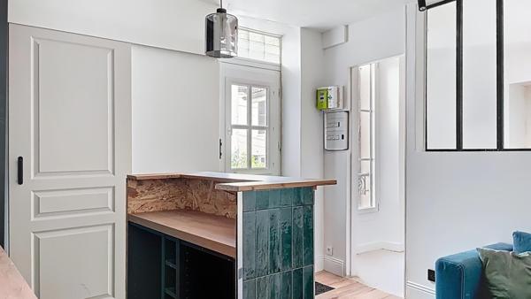 Studio-2 pièces de 22m2 avec un vrai coin nuit