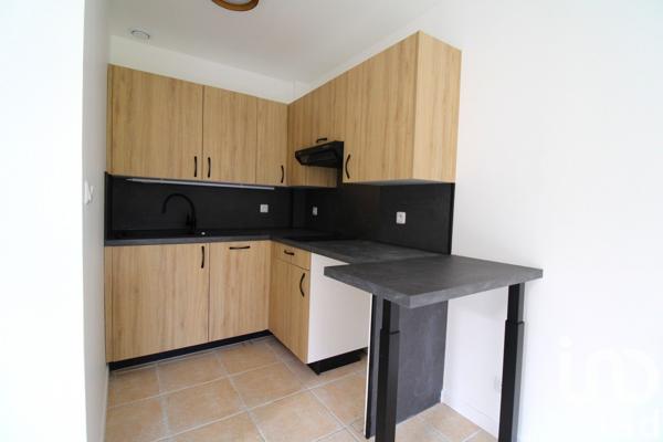 Appartement à vendre 1 pièce 27 m² Le Perray-en-Yvelines